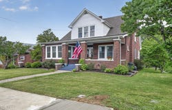 415 E Main Street, Marion, VA 24354