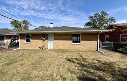 734 King Street, Gary, IN 46406