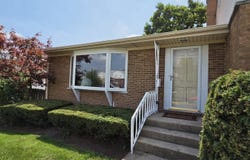 920 Park Drive, Melrose Park, IL 60160