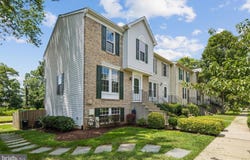 1546 FALSTONE Lane, CROFTON, MD 21114