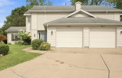 4515 Brookshire Circle, Fort Wayne, IN 46835-4434