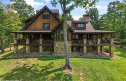 993 Red Rock Rd, Oneida, TN 37841