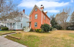 409 Hancock Street, New Bern, NC 28560