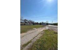 Carnation St., Tupelo, MS 38804