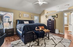 20 Pecos Pl, Wake Village, TX 75501