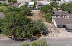 W Primrose Avenue, La Feria, TX 78559