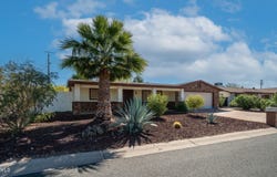 637 S COPPER Drive, Apache Junction, AZ 85120