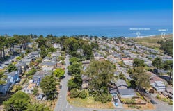 6th St, Montara, CA 94037