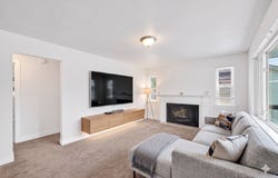 7879 S OAK St, Midvale, UT 84047