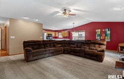1216 Dani Lane, Springfield, IL 62712