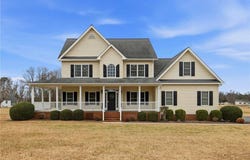 151 Meadow Dr, Tappahannock, VA 22560