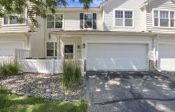 1574 Liberty Circle, Shakopee, MN 55379