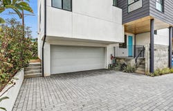 5271 Eagle Dale, Los Angeles, CA 90041