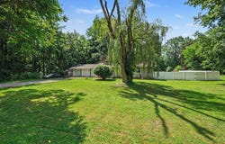 67238 Oxbow Drive, Constantine, MI 49042