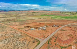8457 E 6000 N, Lapoint, UT 84039