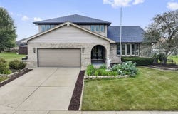 18800 Dickens Drive, Mokena, IL 60448