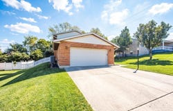 90 Mollie Drive, Hamilton, OH 45013