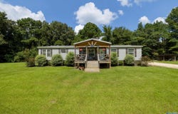 100 Scott Road, Vina, AL 35593