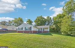 7121 CHAMBERLAIN Road, BALTIMORE, MD 21244