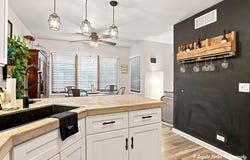 526 Silver Aspen Circle, Crystal Lake, IL 60014