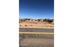 7749 E Concho Dr, Kingman, AZ 86401