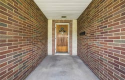 114 Jefferson Dr, Lower Burrell, PA 15068