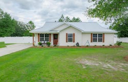 4705 Otter Creek Circle, Blackshear, GA 31516