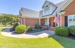 208 Dandelion Trail, Anderson, SC 29621