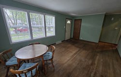 15045 Springfield Avenue, Midlothian, IL 60445
