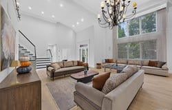 68 Kensington Circle, Manhasset, NY 11030