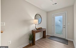 14176 GYPSUM Loop, CHANTILLY, VA 20151