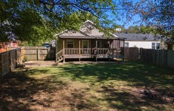 2060 E College, Batesville, AR 72501