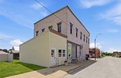 511 Main Street, Lowden, IA 52255