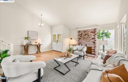 4 Woodview Ct, San Ramon, CA 94582