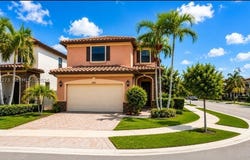 8890 W 33rd Ave, Hialeah, FL 33018