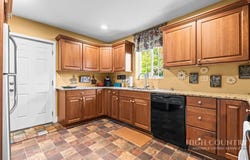 220 Brook Ln, West Jefferson, NC 28694