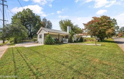602 W Glenwood Ave, Knoxville, TN 37917