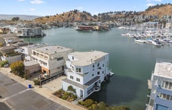 1425 Sandpiper Spit, Richmond, CA 94801