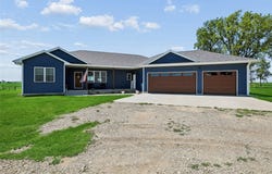 1938 350th Avenue, Brooklyn, IA 52211