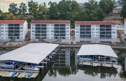 40 Lighthouse Road, Lake Ozark, MO 65049