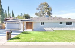 576 Oleander Avenue, Lemoore, CA 93245