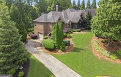 5038 Pointer Ridge, Flowery Branch, GA 30542