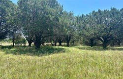 372 County Road 340, McGregor, TX 76657