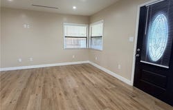 10971 Roscoe, Sun Valley, CA 91352
