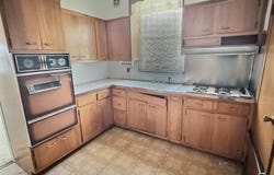 2718 Collier Avenue, Edgemere, NY 11691