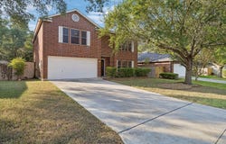 240 SAMANTHA DR, Schertz, TX 78154