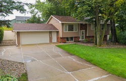 936 Shagbark Drive, Nevada, IA 50201