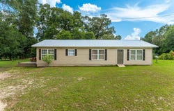 1993 Varnum Road, Laurel Hill, FL 32567