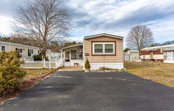 20 Madeline St, Wareham, MA 02538