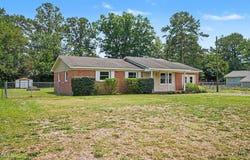 111 Fox Drive, Dudley, NC 28333